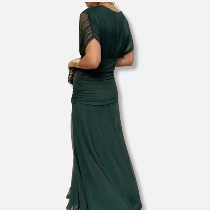 Luna | Elegant Dress With V-Neckline