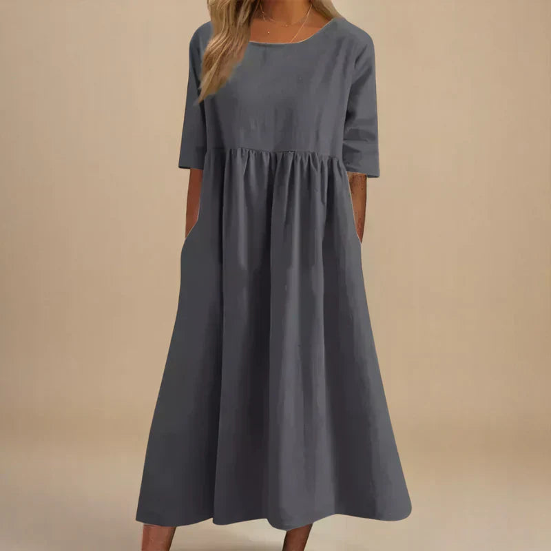 Sofia | Flattering Dress