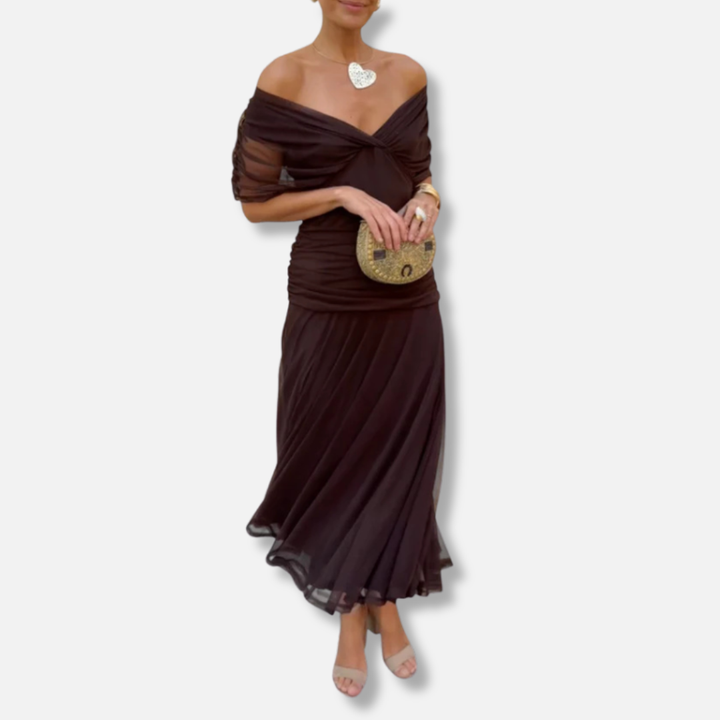Luna | Elegant Dress With V-Neckline