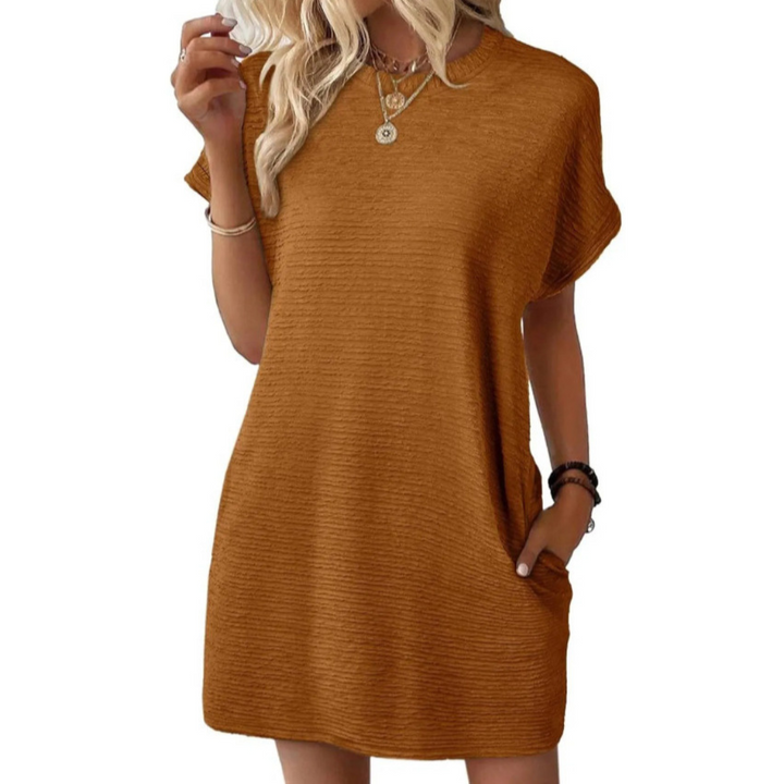 Evasha | Minimalist Round Neck Dress