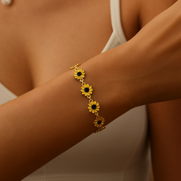 Daisy | Bloom Bracelet & Necklace