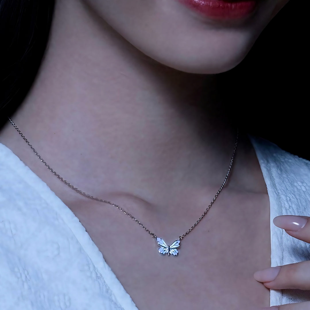 [Limited Edition] Luminous Dream Purple Butterfly Necklace