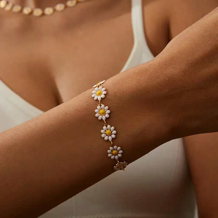 Daisy | Bloom Bracelet & Necklace
